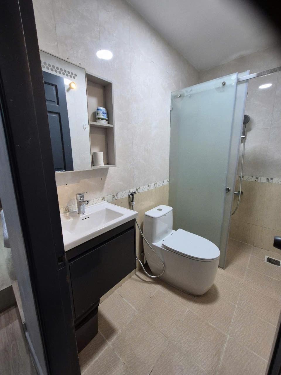 Apec Bnb Hotel Хошимин Экстерьер фото